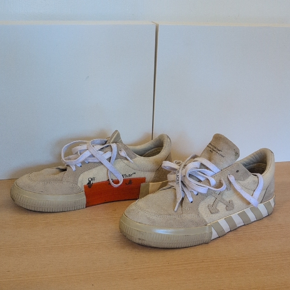 Off-White, Virgil Abloh, Beige Sneakers, Vulcanized Bottom, Size 40 or 8M/9.5W - Picture 3 of 11